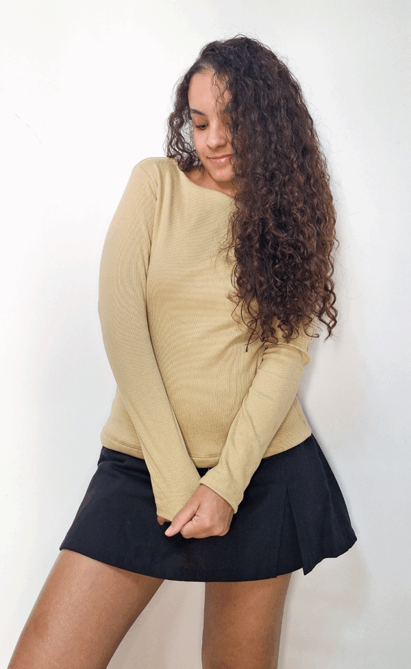 Blusa manga longa decote nas costas - Image 2