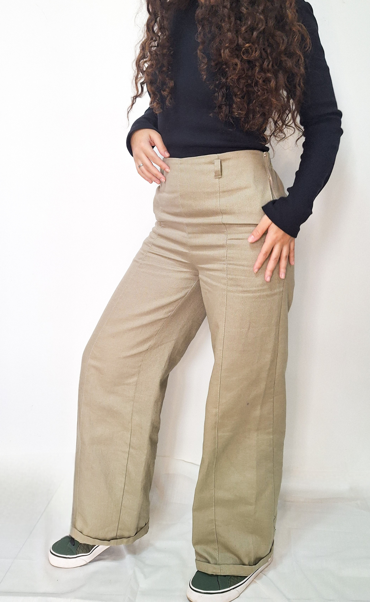 Calça Feminina Brim 100% Algodão com Cós Invisível cor kaki